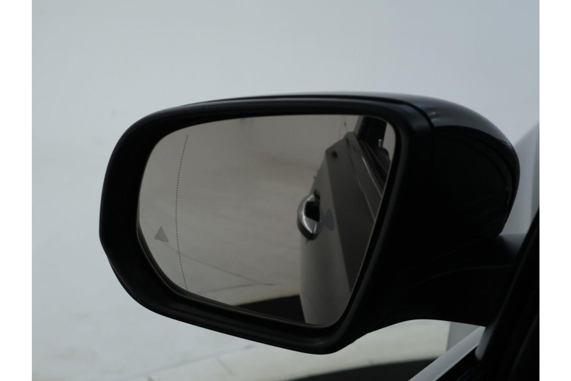 45882901-9.jpg