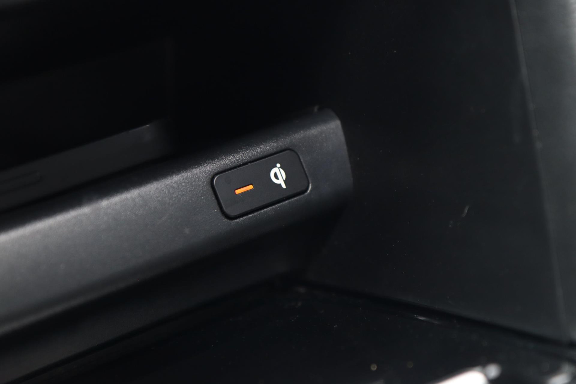 46245305-12.jpg