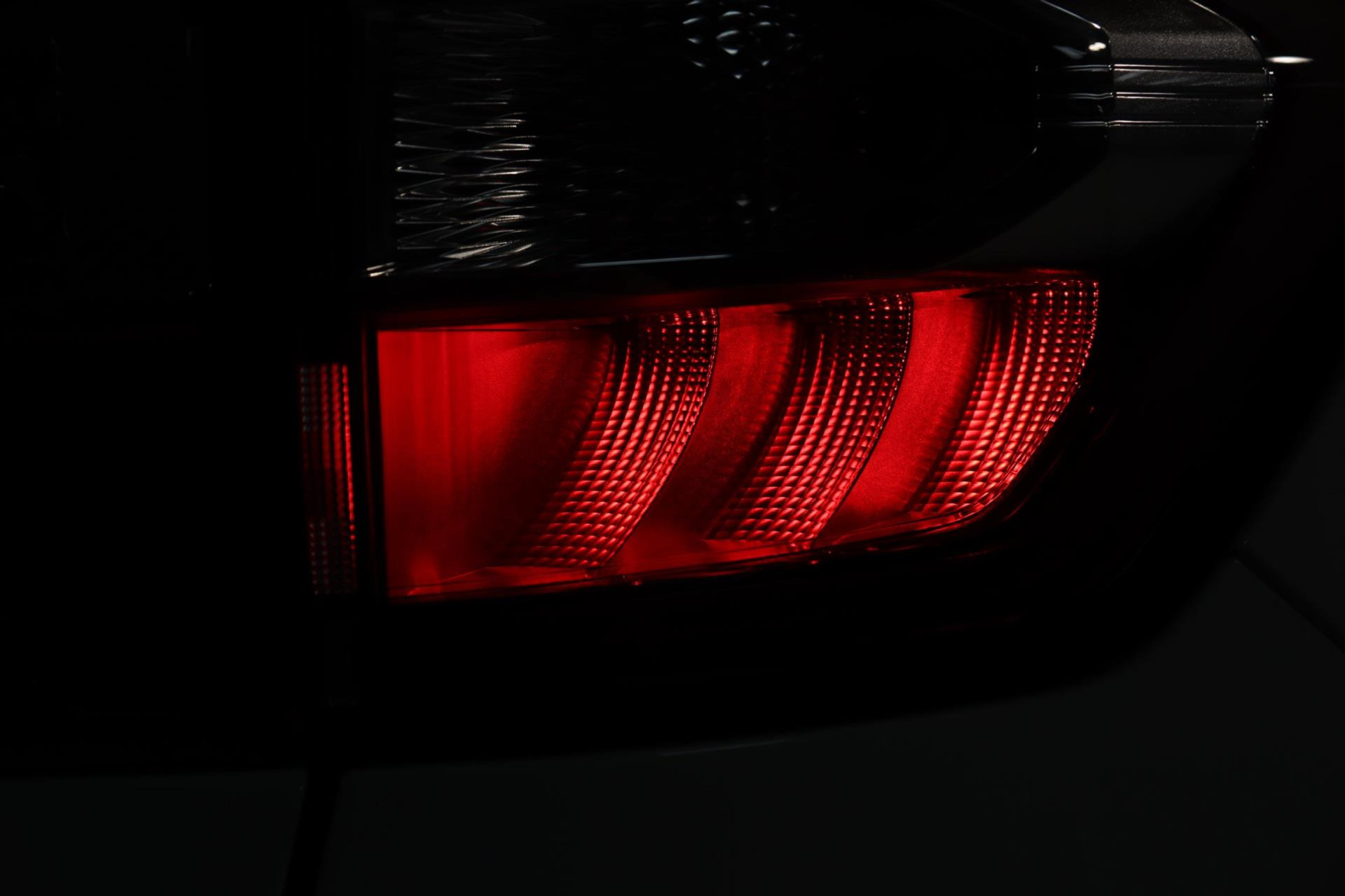 46901736-26.jpg