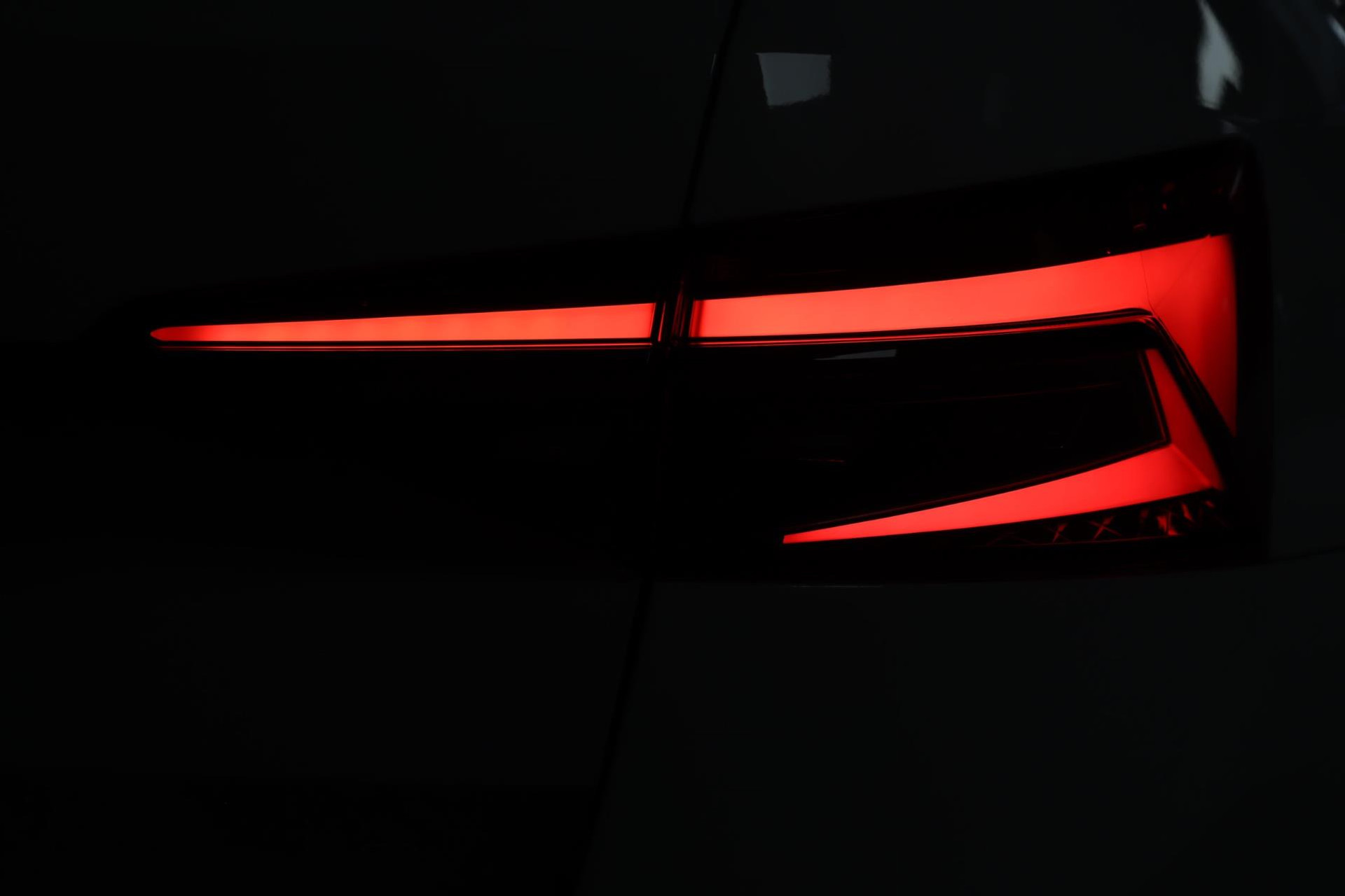 47207759-38.jpg