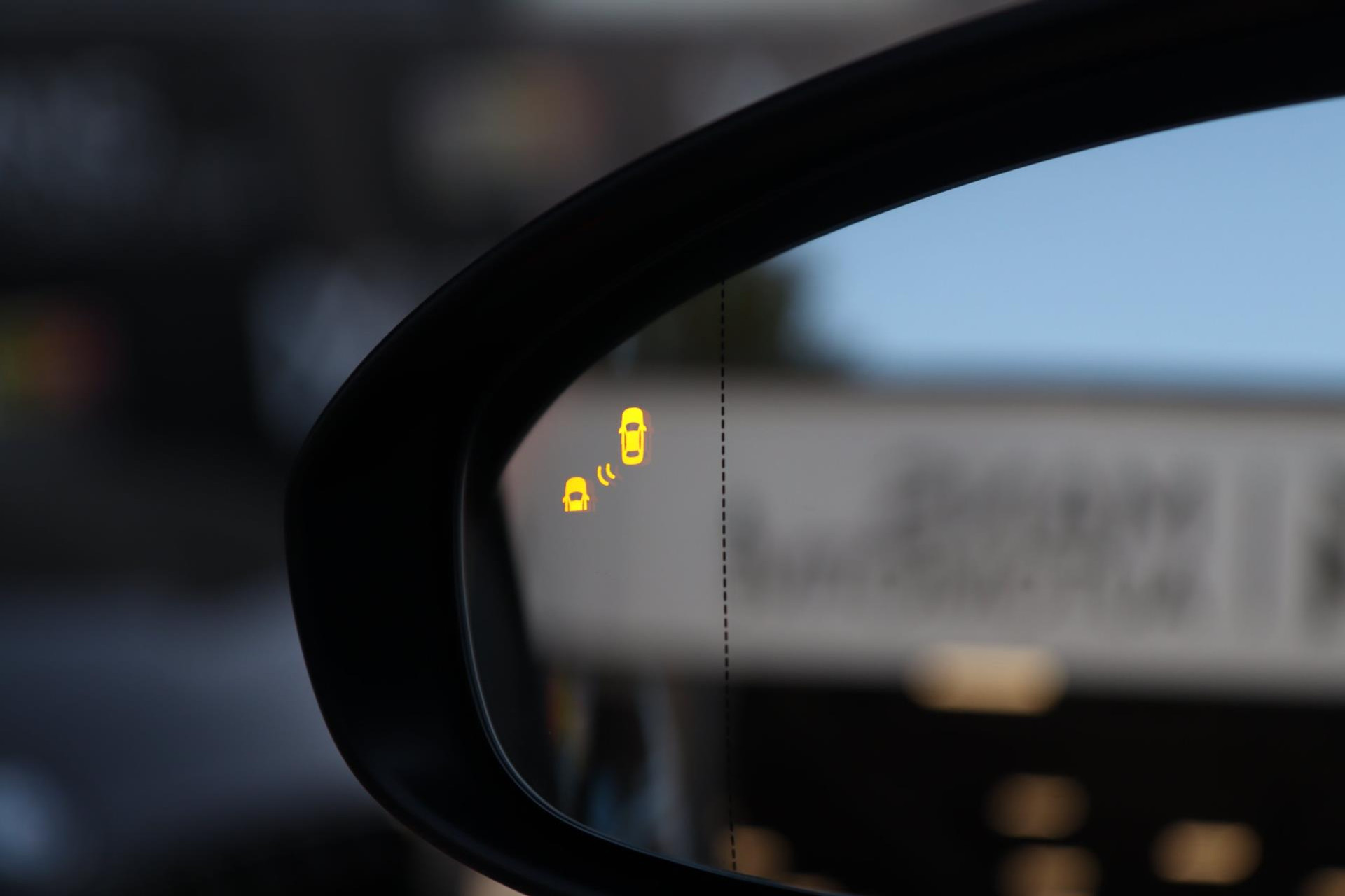 47507675-9.jpg