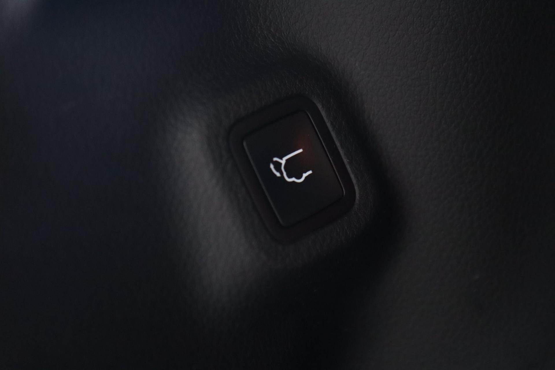 47574277-27.jpg